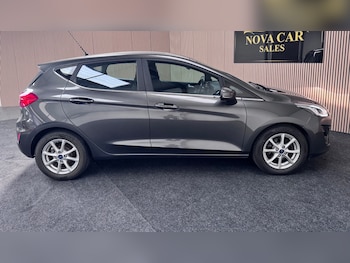 Used Ford Fiesta 2018 for sale - 79223122: Photo