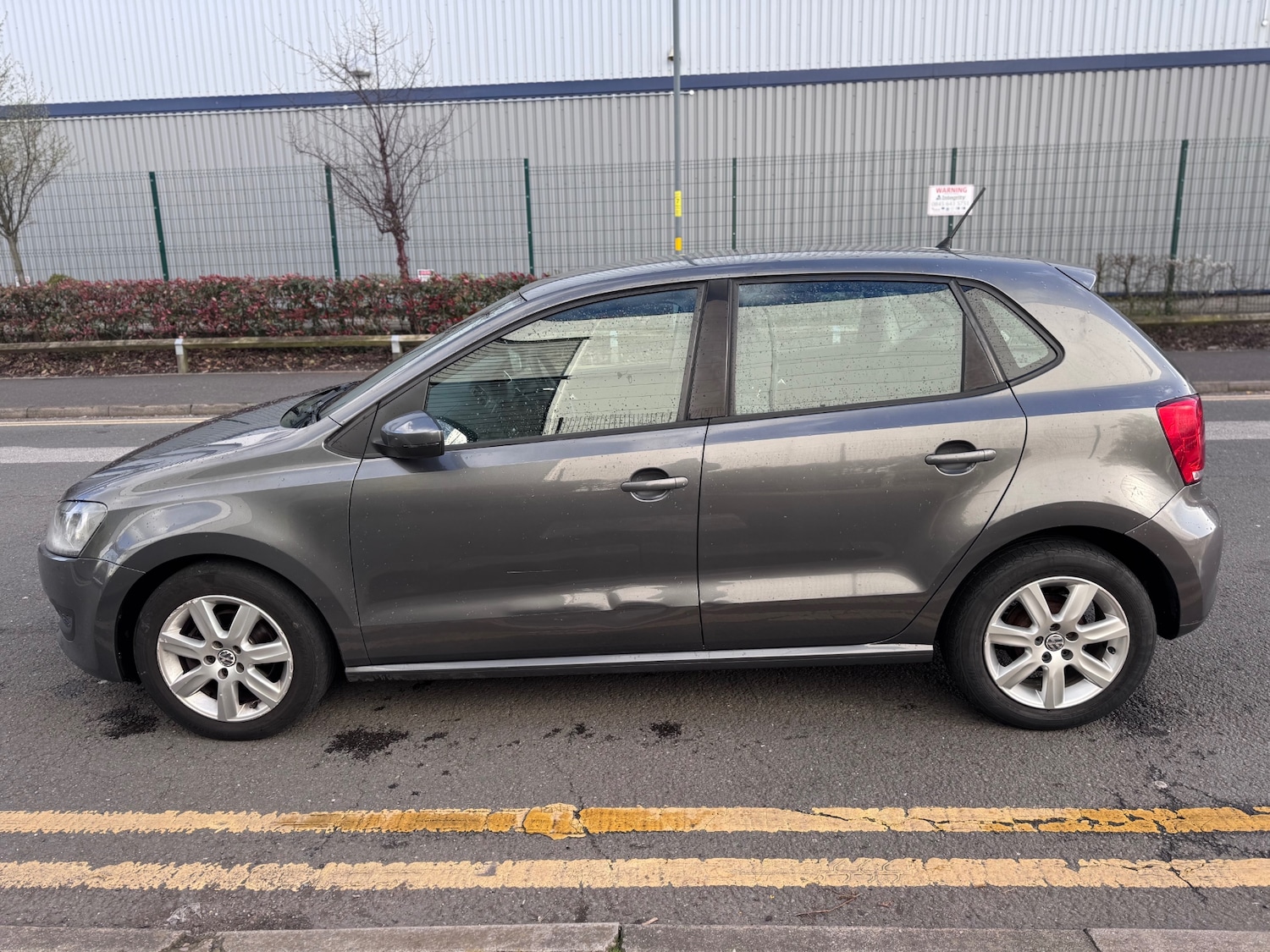 Used Volkswagen Polo 2010 for sale - 78067808: Photo 6