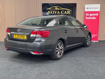 Used Toyota Avensis 2013 for sale - 79320341: Photo