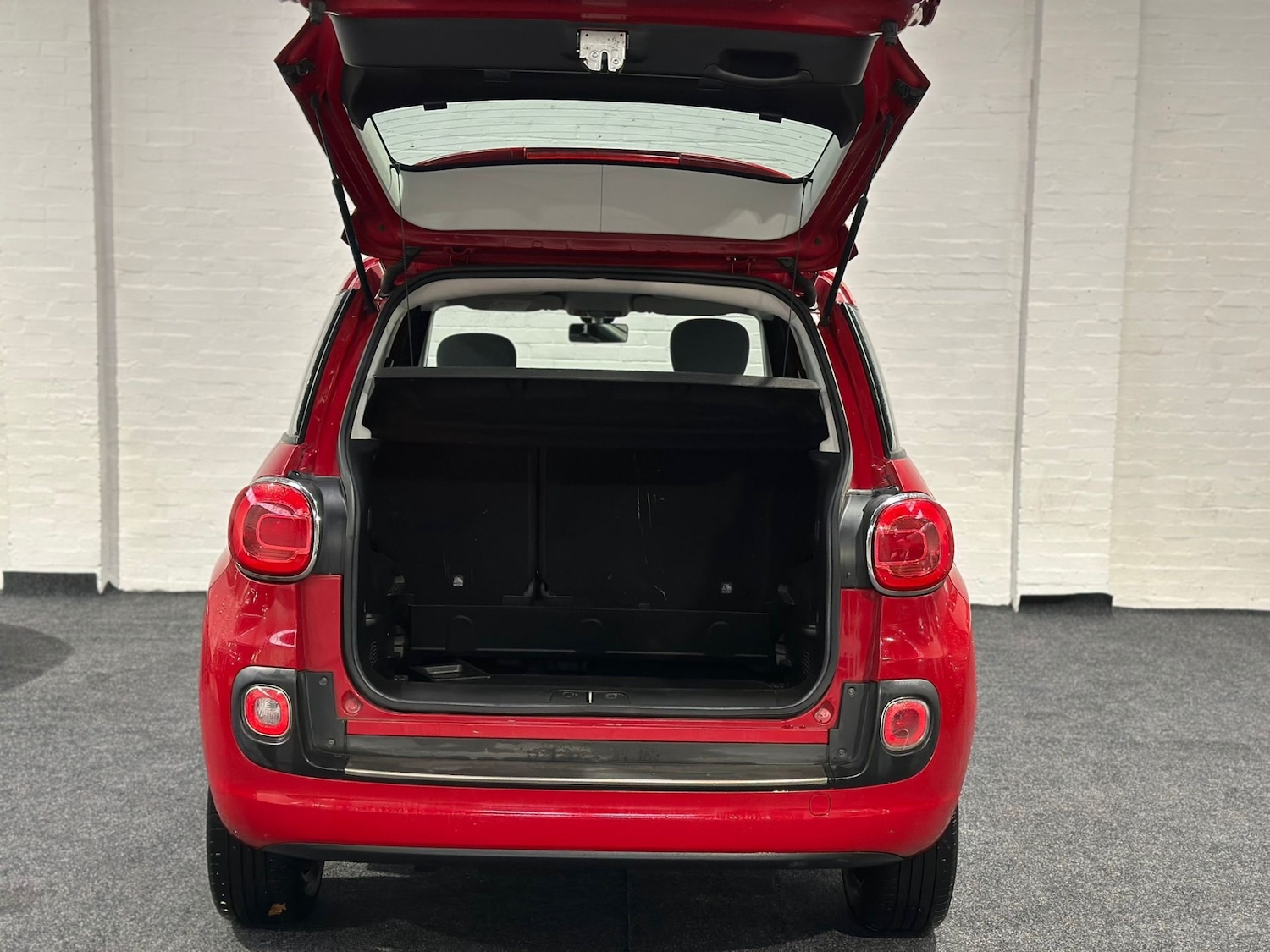 Used Fiat 500L 2017 for sale - 76664581: Photo 11