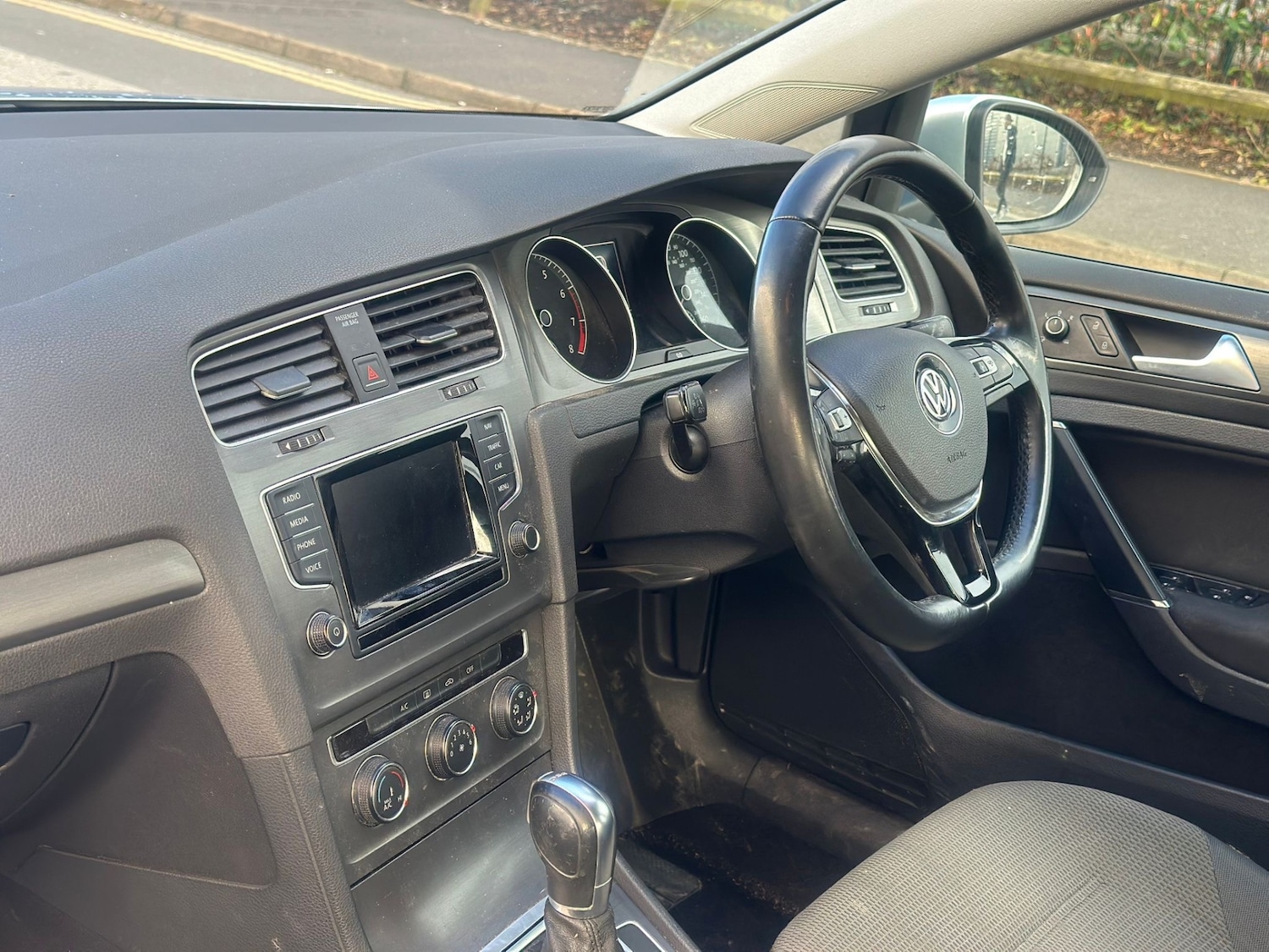 Used Volkswagen Golf 2013 for sale - 77720910: Photo 17