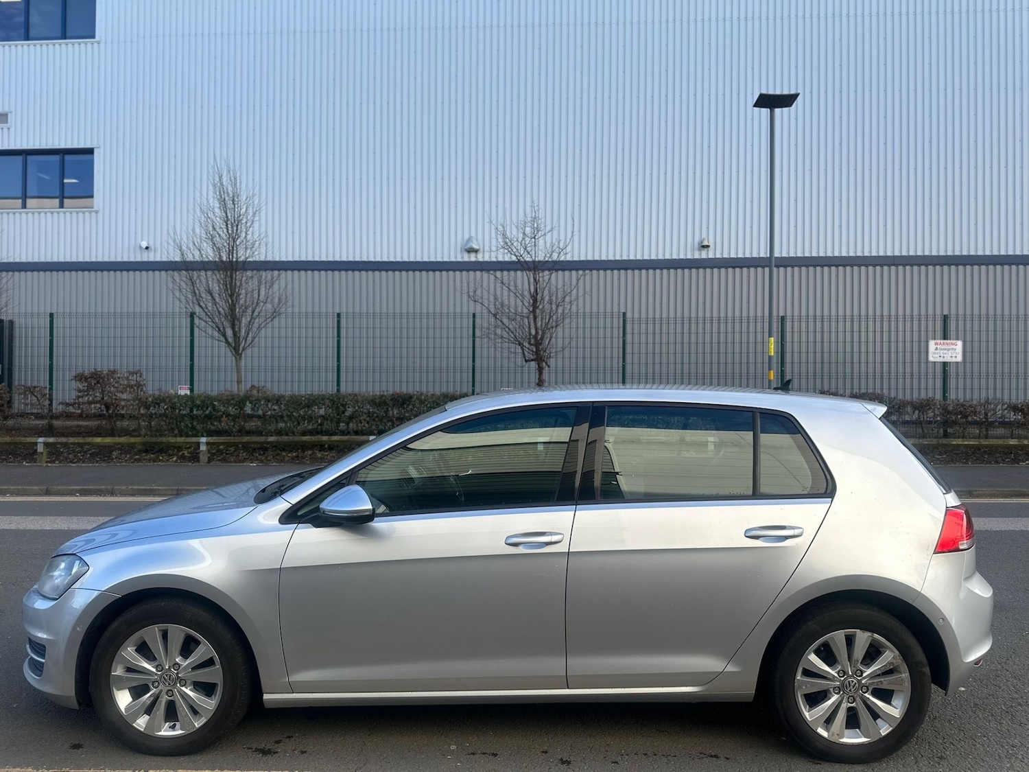 Used Volkswagen Golf 2013 for sale - 77720910: Photo 6