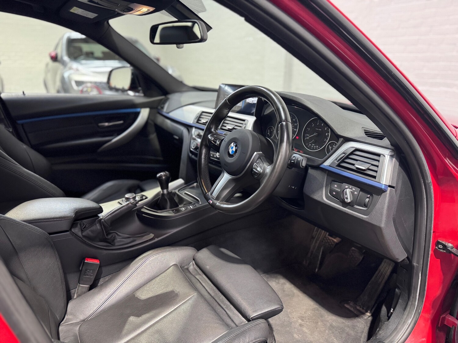 Used BMW 3 Series 2015 for sale - 77629159: Photo 17