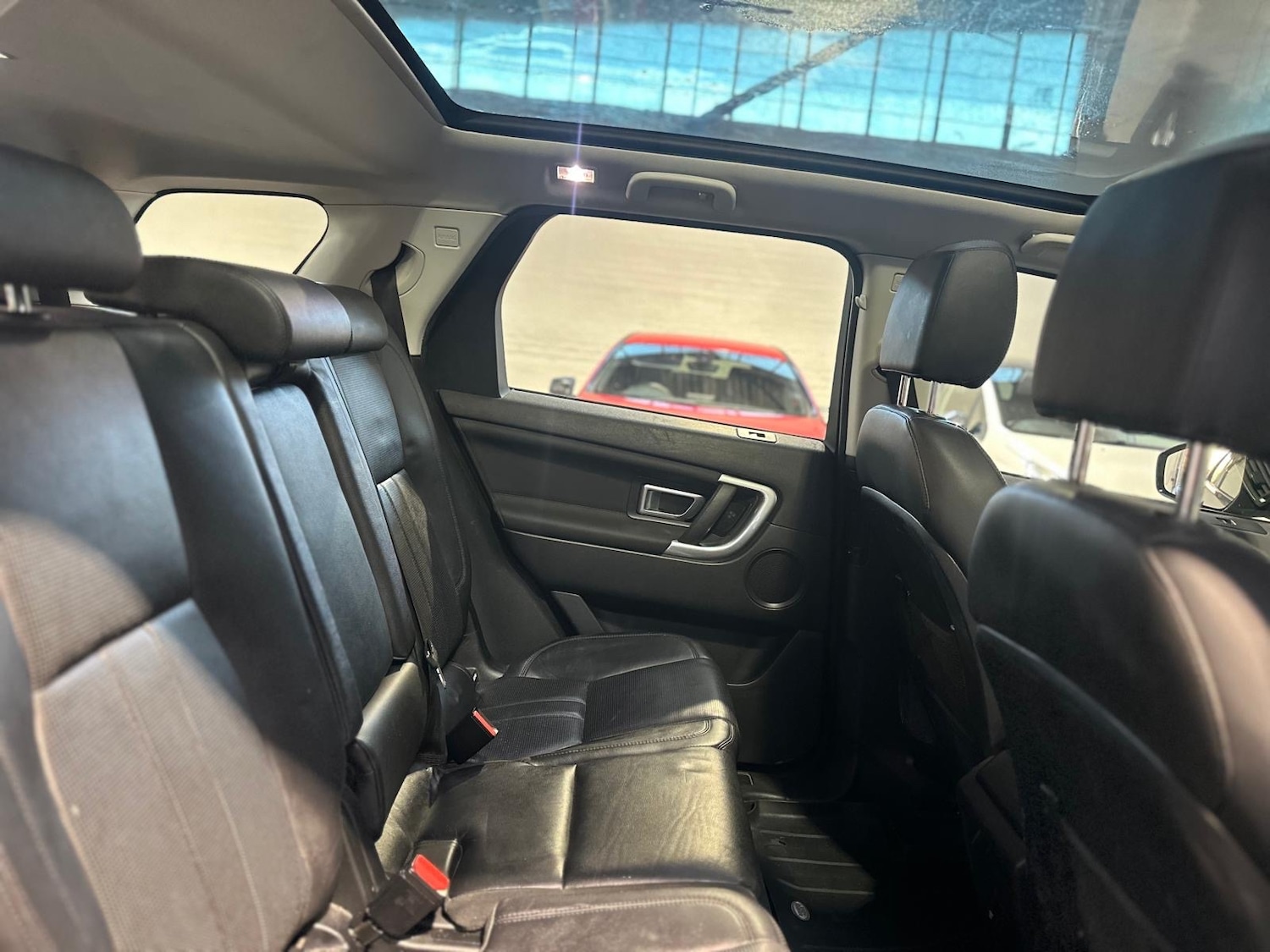 Used Land Rover Discovery Sport 2015 for sale - 76784715: Photo 12