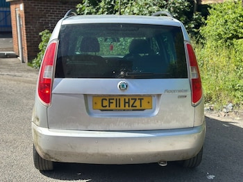Used Skoda Roomster 2011 for sale - 78760832: Photo