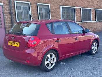 Used Kia Ceed 2008 for sale - 79612782: Photo