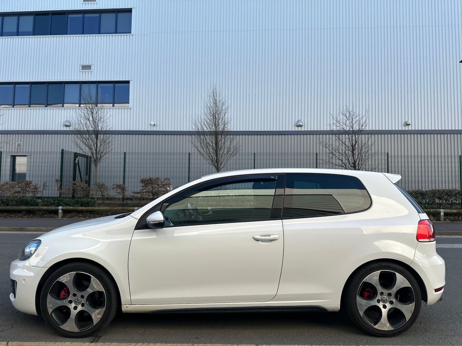 Used Volkswagen Golf 2011 for sale - 77797992: Photo 6