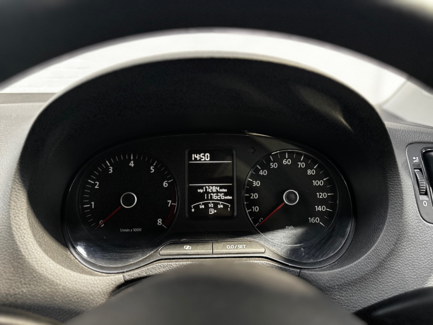 Used Volkswagen Polo 2010 for sale - 77707383: Photo 11