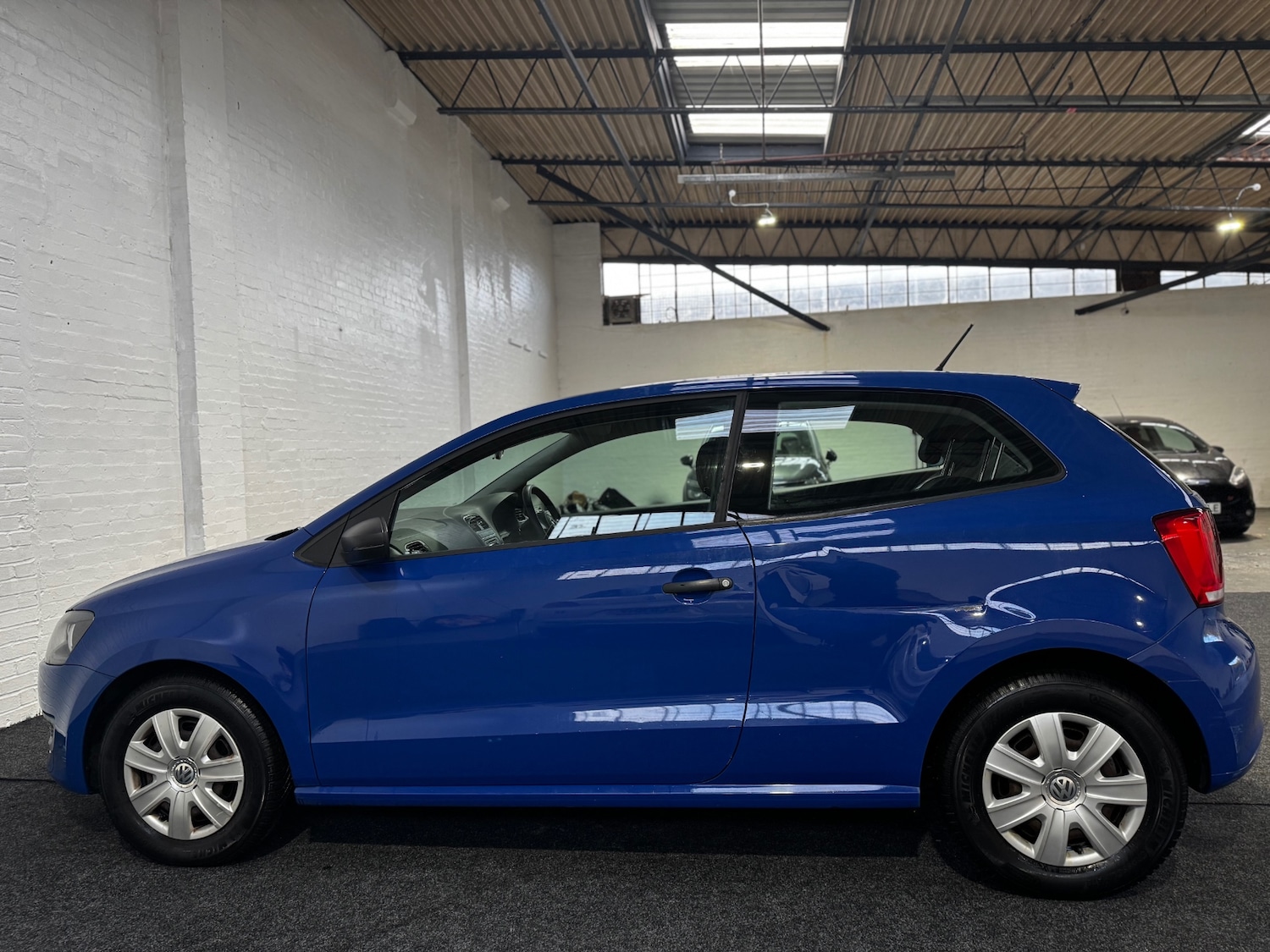 Used Volkswagen Polo 2010 for sale - 77707383: Photo 7