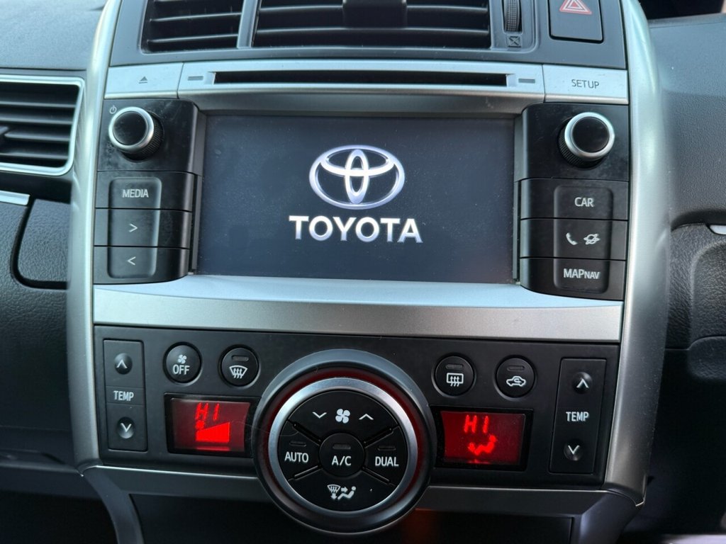 Used Toyota Verso 2014 for sale - 76487044: Photo 16