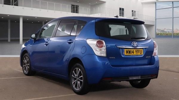 Used Toyota Verso 2014 for sale - 76487044: Photo 3