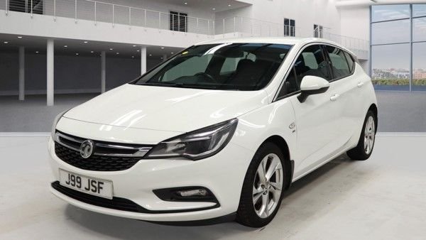 Used Vauxhall Astra 2016 for sale - 77020418: Photo 2