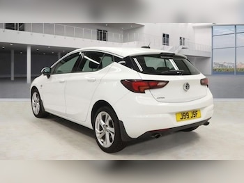 Used Vauxhall Astra 2016 for sale - 77020418: Photo