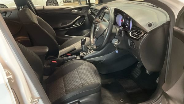 Used Vauxhall Astra 2016 for sale - 77020418: Photo 8