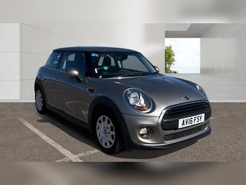 Used MINI Hatch 2016 for sale - 78474599: Photo