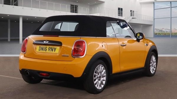 Used MINI Convertible 2016 for sale - 76486967: Photo 4