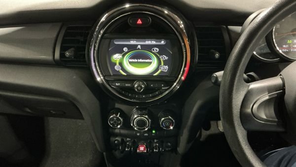 Used MINI Convertible 2016 for sale - 76486967: Photo 9