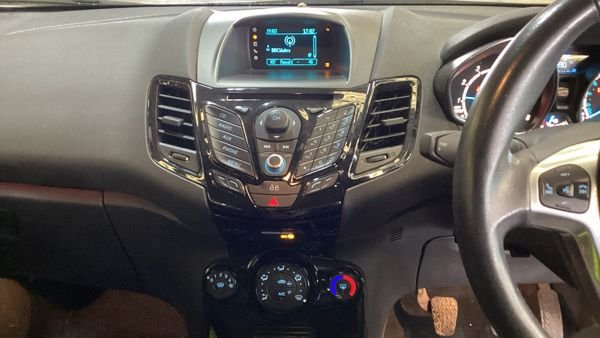 Used Ford Fiesta 2014 for sale - 78158473: Photo 9