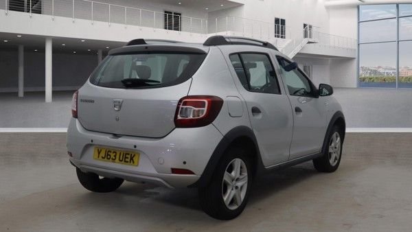 Used Dacia Sandero Stepway 2014 for sale - 77826727: Photo 4