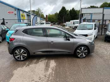Used Renault Clio 2016 for sale - 74833937: Photo