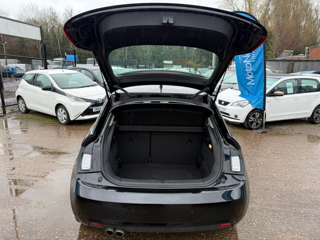 Used Audi A1 2014 for sale - 76788028: Photo 16