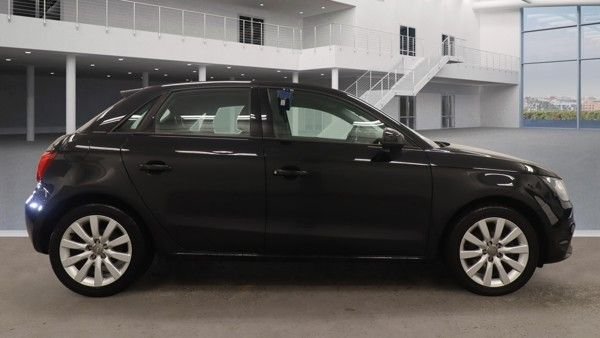 Used Audi A1 2014 for sale - 76788028: Photo 5