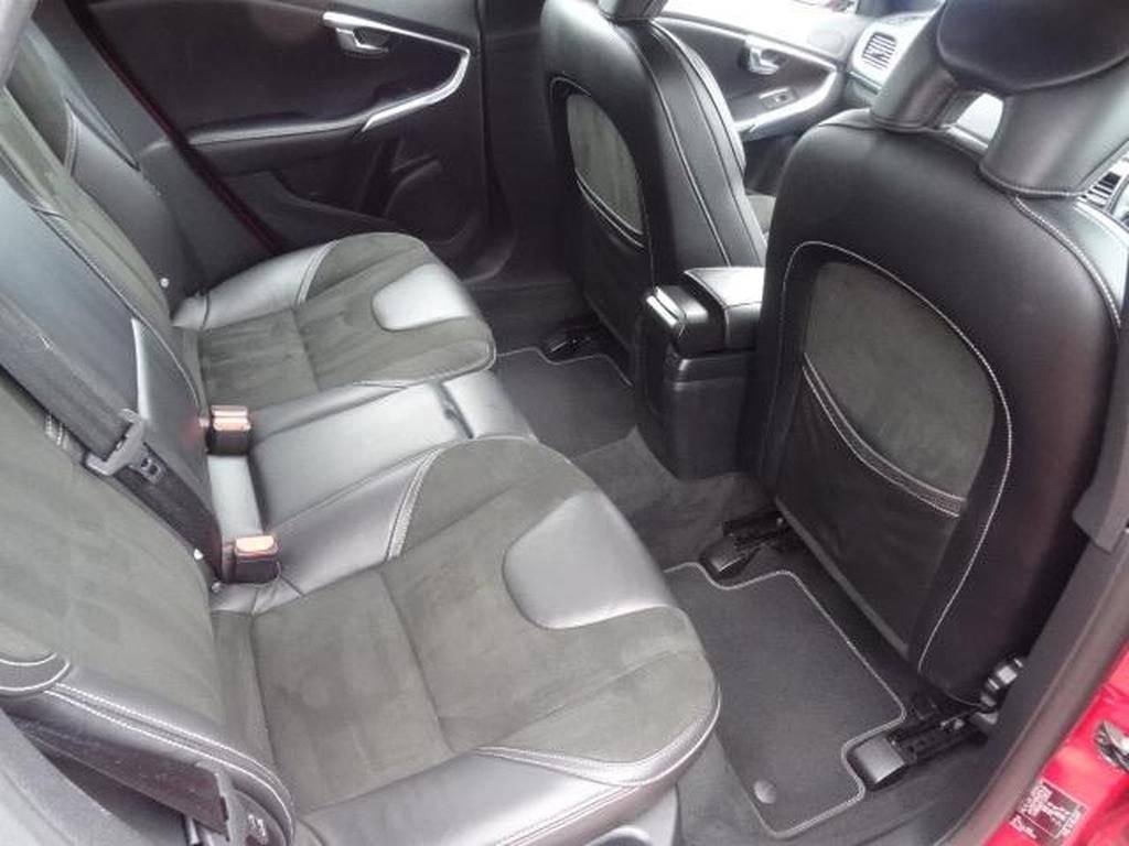 Used Volvo V40 2015 for sale - 77287491: Photo 10