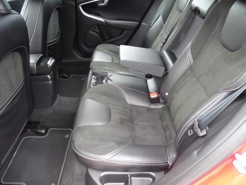 Used Volvo V40 2015 for sale - 77287491: Photo 14