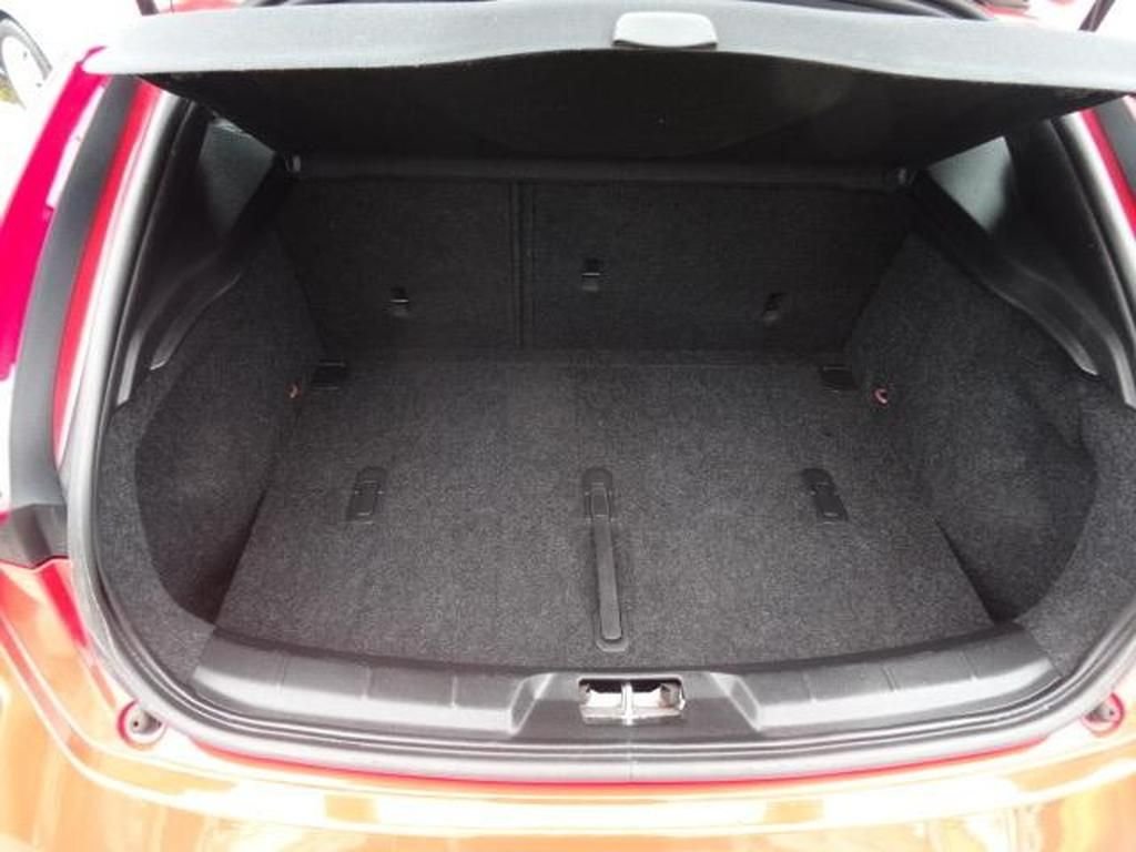 Used Volvo V40 2015 for sale - 77287491: Photo 17