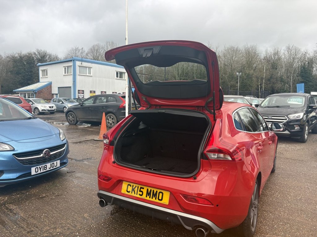 Used Volvo V40 2015 for sale - 77287491: Photo 31