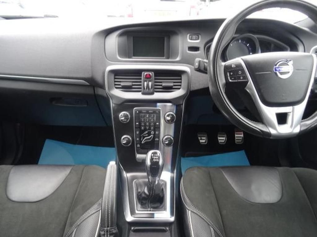 Used Volvo V40 2015 for sale - 77287491: Photo 5