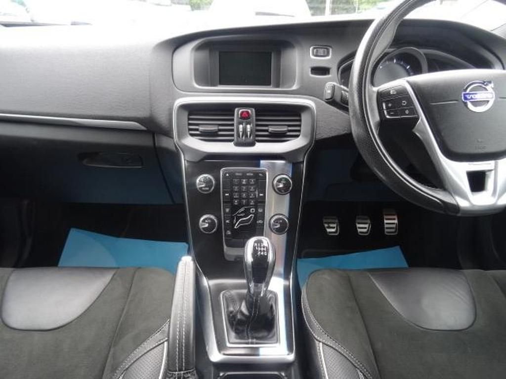 Used Volvo V40 2015 for sale - 77287491: Photo 7