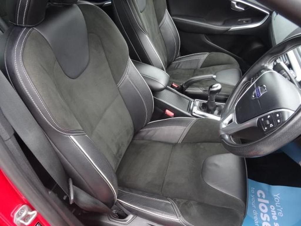 Used Volvo V40 2015 for sale - 77287491: Photo 9