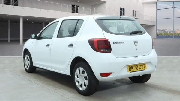 Used Dacia Sandero 2020 for sale - 77720222: Photo 3