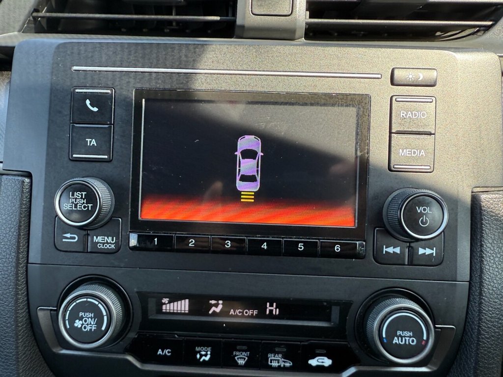 Used Honda Civic 2017 for sale - 75799428: Photo 24