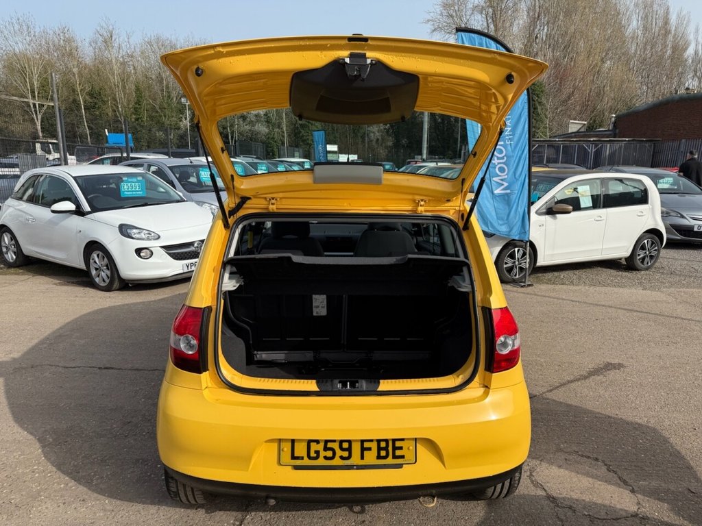 Used Volkswagen Fox 2009 for sale - 77280764: Photo 14