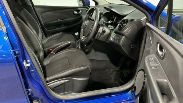 Used Renault Clio 2017 for sale - 77697874: Photo 8