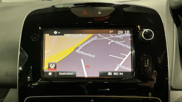 Used Renault Clio 2017 for sale - 77697874: Photo 9