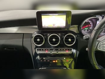 Used Mercedes-Benz C Class 2017 for sale - 76966266: Photo