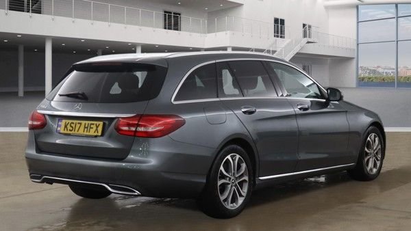 Used Mercedes-Benz C Class 2017 for sale - 76966266: Photo 5