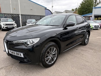 Used Alfa Romeo Stelvio 2018 for sale - 75451119: Photo