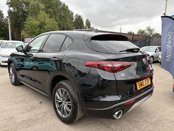 Used Alfa Romeo Stelvio 2018 for sale - 75451119: Photo