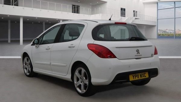Used Peugeot 308 2011 for sale - 78022052: Photo 3