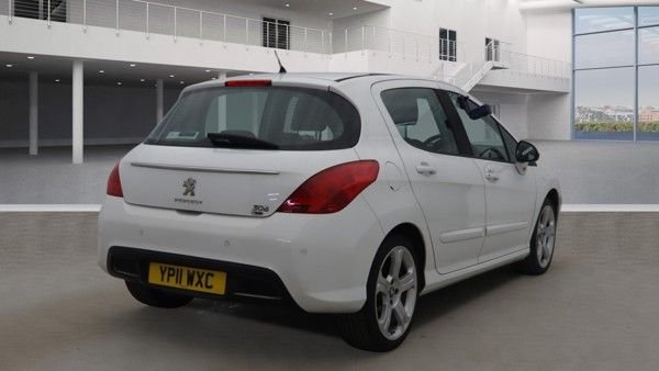 Used Peugeot 308 2011 for sale - 78022052: Photo 4