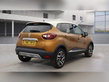 Used Renault Captur 2017 for sale - 75648018: Photo