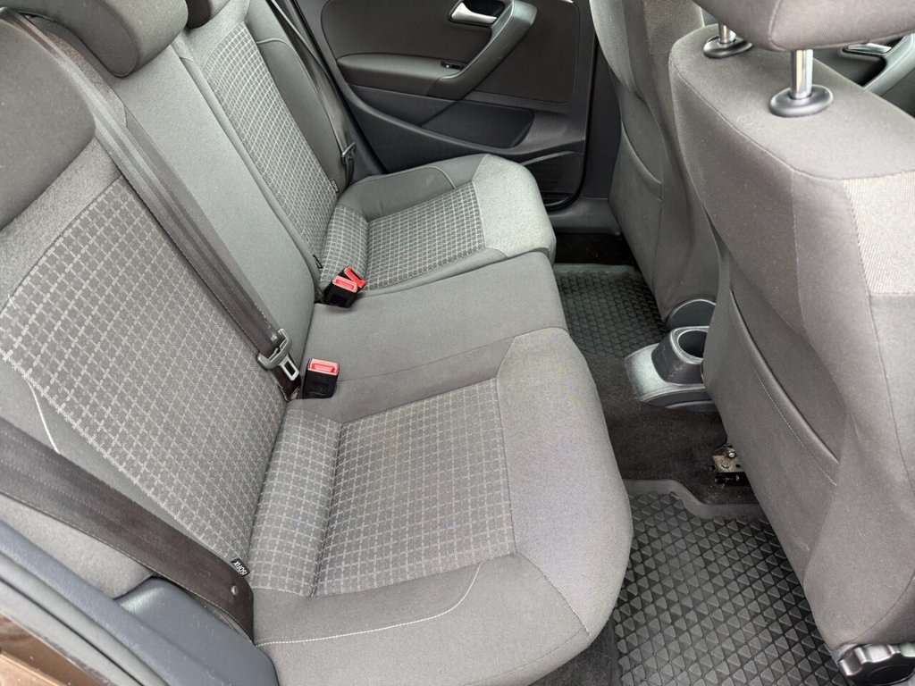 Used Volkswagen Polo 2014 for sale - 76496140: Photo 11