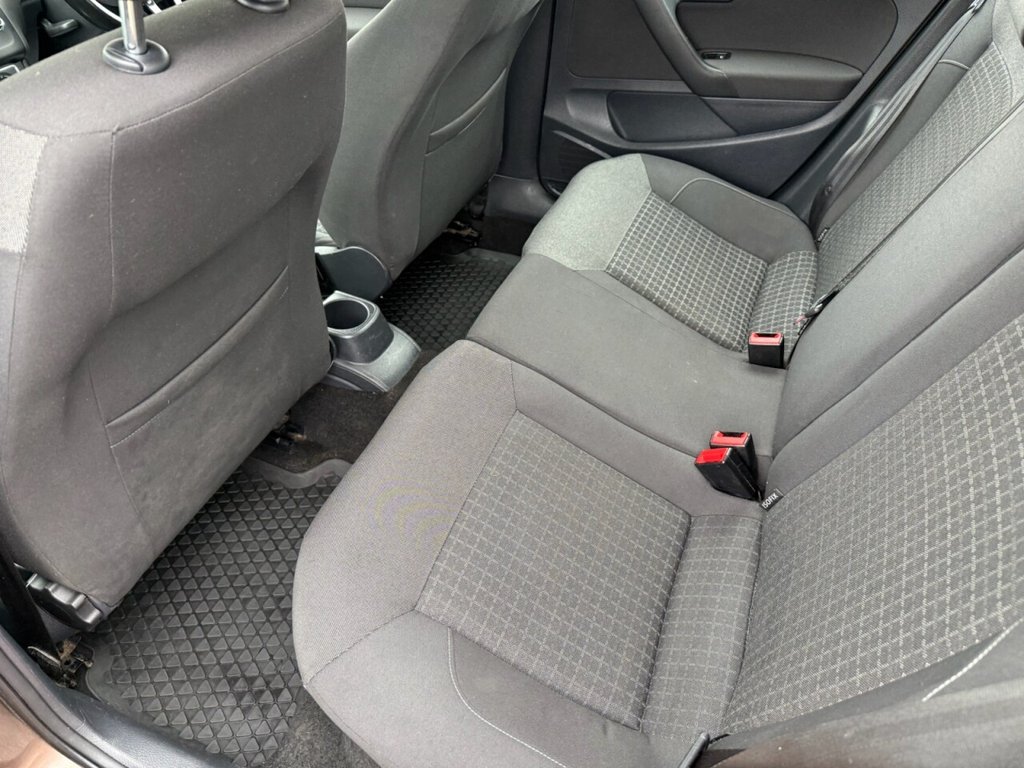 Used Volkswagen Polo 2014 for sale - 76496140: Photo 12