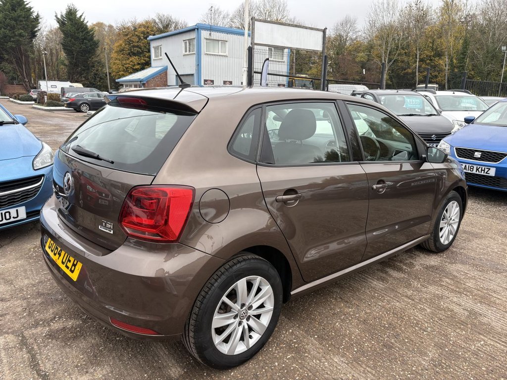 Used Volkswagen Polo 2014 for sale - 76496140: Photo 32