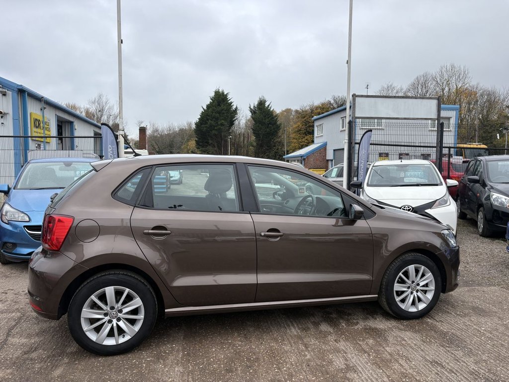Used Volkswagen Polo 2014 for sale - 76496140: Photo 33