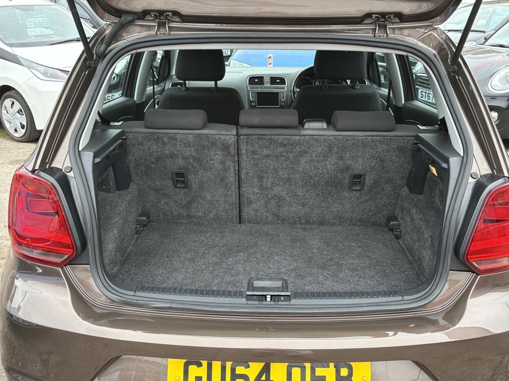 Used Volkswagen Polo 2014 for sale - 76496140: Photo 36